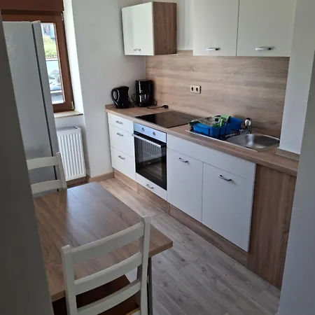 アパート Apartmenthaus Edingen-Neckarhausen